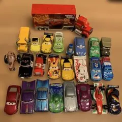 カーズ トミカ　25台セット