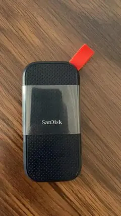 SanDisk 2TB 外付けハードディスク