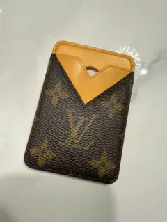 ルイヴィトン LV カードケース ポルトカルトマグネット サリレッド 赤