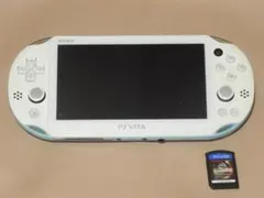 PS Vita 本体 ライトブルー/ホワイト ゲームカード付き