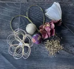 髪飾り　結婚式　成人式　卒業式　ウェディング　袴　和装　紫　金　ヘアパーツ