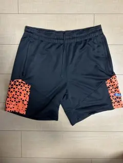 プーマ ハーフパンツ 黒/オレンジ