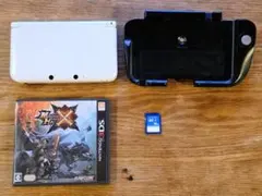 ニンテンドー3DS LL ホワイト 本体　電源アダプター　拡張スライドパッド