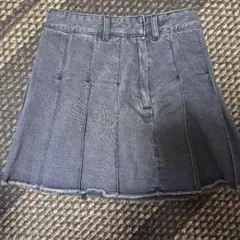 未使用品 プリーツスカート GU　S