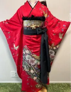 紅色に辻が花　金銀彩・ぼかしに蝶振袖8点フルセット