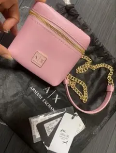 Armani Exchange ピンクポーチ