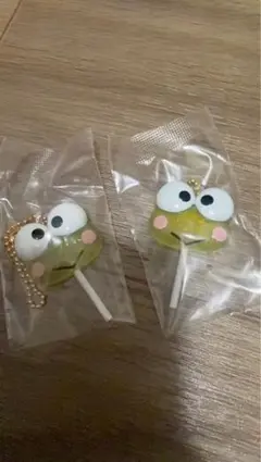 サンリオキャラクターズ　カラフルキャンディチャーム　けろけろけろっぴ　2個セット