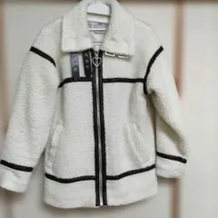 ホワイト ボアジャケット ブラウンストライプ、ジュニア、レーディス兼用出来ます
