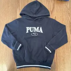 PUMA ブラック フード付きパーカー