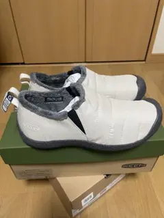 KEEN HOWSER 27センチ　未使用品のサムネイル