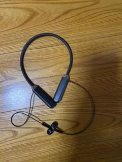 ブラック ネックバンド型 ワイヤレスイヤホン