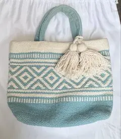 青と白の幾何学模様トートバッグ