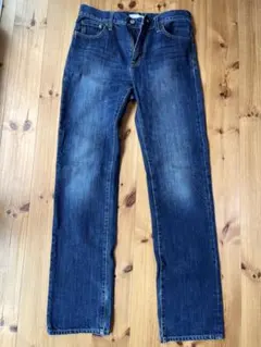 UNIQLO ストレートデニム 28