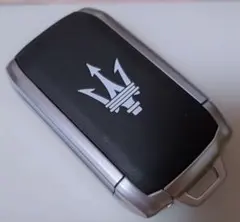 マセラティ 純正スマートキー - メルカリ