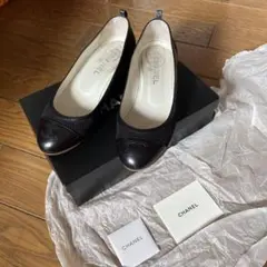 CHANEL シャネル　黒パンプス　37.5のサムネイル