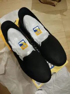 新品　SKECHERS スリップインズ　オンザゴーフレックス　24.5