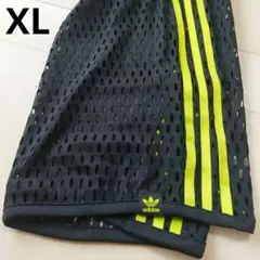 Item thumbnail for item a4db389f-fe8a-4a09-a0ad-ff62897689ec