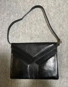 Yves Saint Laurent ブラック ショルダーバッグ
