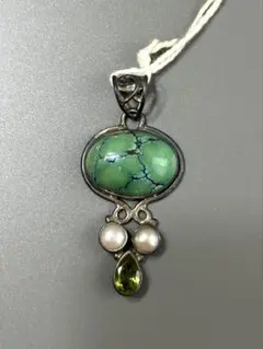 シルバー、トルコ石、ペリドット、パールの ペンダントトップ