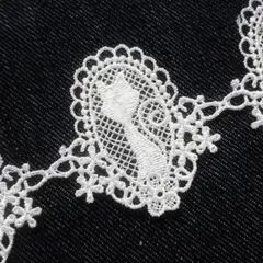 Item thumbnail for item 2302bdeb-f4b0-41cd-9c9c-328f30a8c292