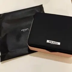PRADA ノベルティ　ポーチ