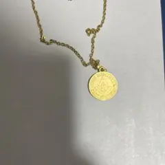 ゴールドメダル型ネックレス