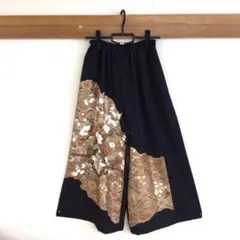 Item thumbnail for item 2806f6fe-8478-4bb1-97f8-23d24e2d0249