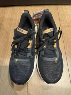 新品未使用　new balance BEAYA 23センチ　レディース