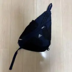 adidasY2K ネイビー スリングバッグ