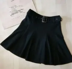 美品　バーバリーブルーレーベルカシミヤ混ウールフレアースカート黒36
