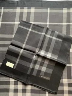 【未使用　タグ付】 BURBERRY バーバリー ハンカチ 53ブラック