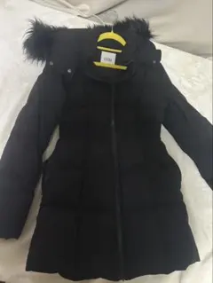 GYDAブラック ダウンジャケット フード付き