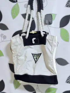 GUESS トートバッグ ホワイト/ブラックのサムネイル