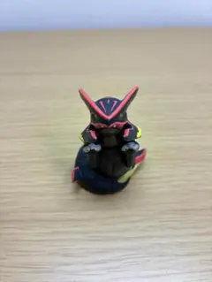 当選品／希少】ポケモン ポケモンキッズ 色違い メガレックウザ - メルカリ