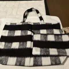 MAX&Co. マックス＆コー トートバッグ ポーチ付のサムネイル