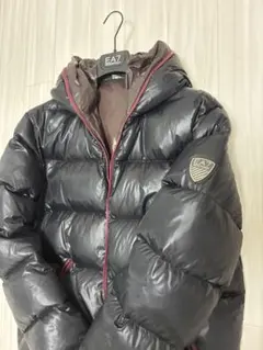 EA7 EMPORIO ARMANI ダウンジャケットL ブラック光沢 フーディのサムネイル