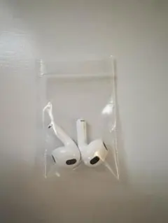 ら*と様 airipods 本体のみ