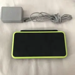 New 2DS LL ブラック/ライム 本体 ACアダプター 付き