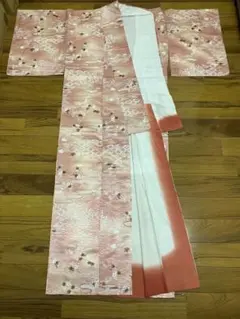 【リメイク素材に】訪問着 ピンク ぼかし 四季花文様 袷 着物のリメイク素材です