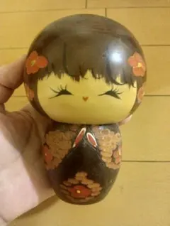 可愛い こけし 花柄