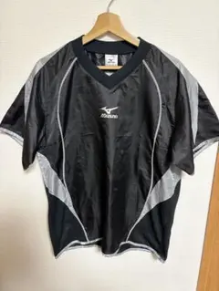 MIZUNO Vネック 半袖 ピステ ブラック Mサイズのサムネイル