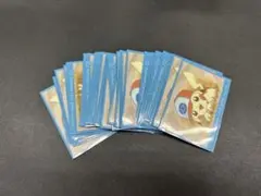 デッキシールド メガヤドランのポンチョを着たピカチュウ30枚 - メルカリ
