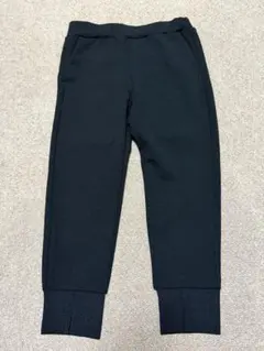 【美品】UNFILO アンフィーロ　キッズ　ジョグパン　パンツ　黒　ブラックのサムネイル