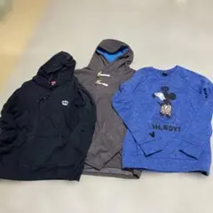 BABYDOLLのパーカーとトレーナーセット