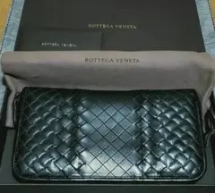 【美品❇ボッテガ ヴェネタ】イントレチャート ラウンドファスナー長財布❗