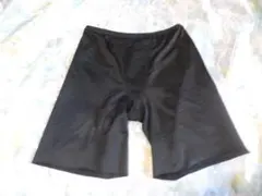 【wing ガードル】　６４　ブラック 骨盤ガードル