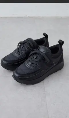 ガリャルダガランテ　GALLARDAGALANTE スニーカー