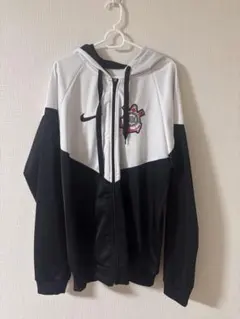 Item thumbnail for item 253ce9c6-a9fc-4068-955a-915468b8391d