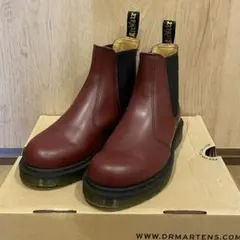 Dr. Martens 2976 チェルシーブーツ