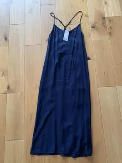 キャミワンピース ユニクロ